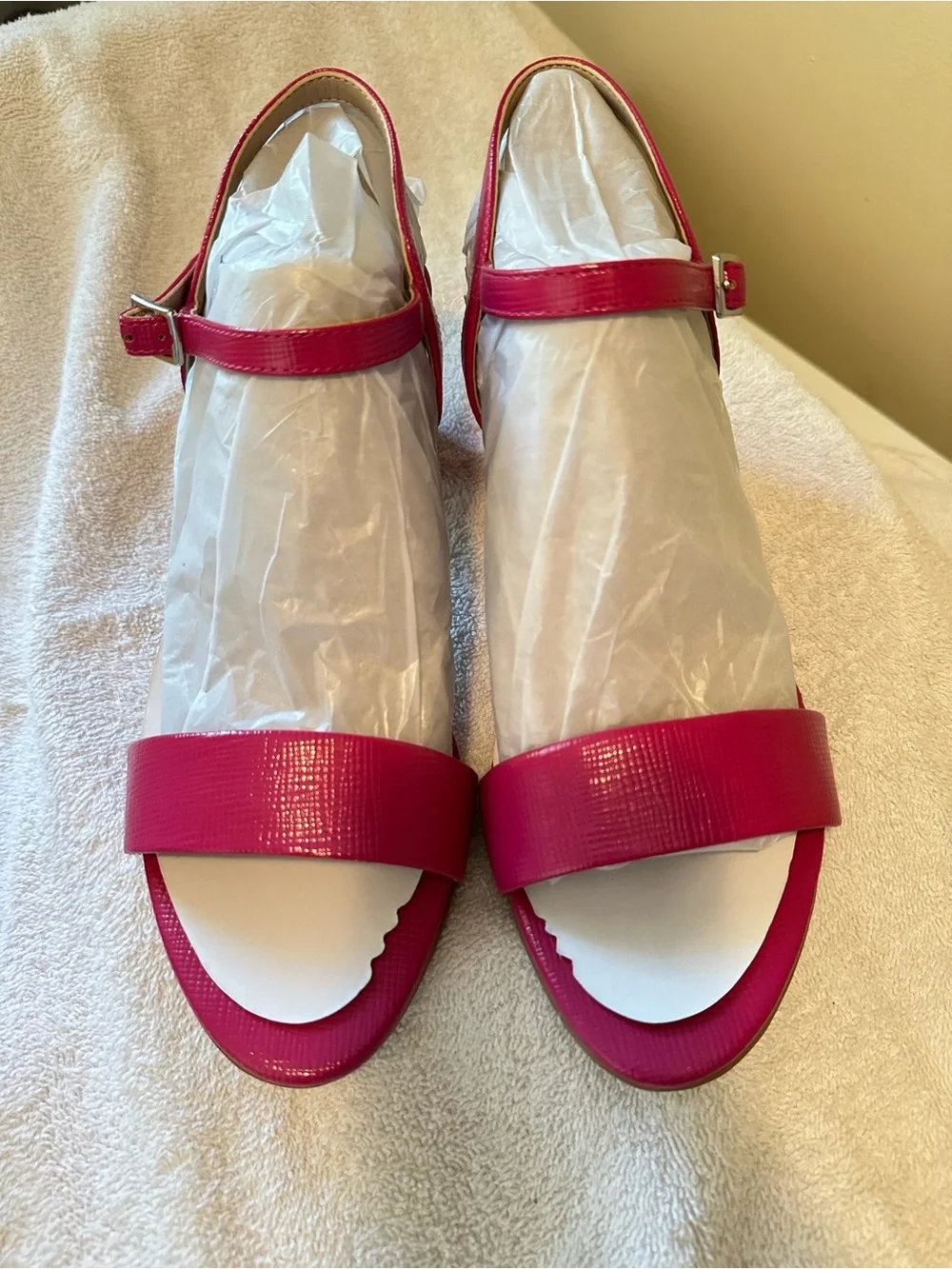 Naturalizer Bristol Pink Strappy Open Toe Block Heel Sandals dress shoes 9M
